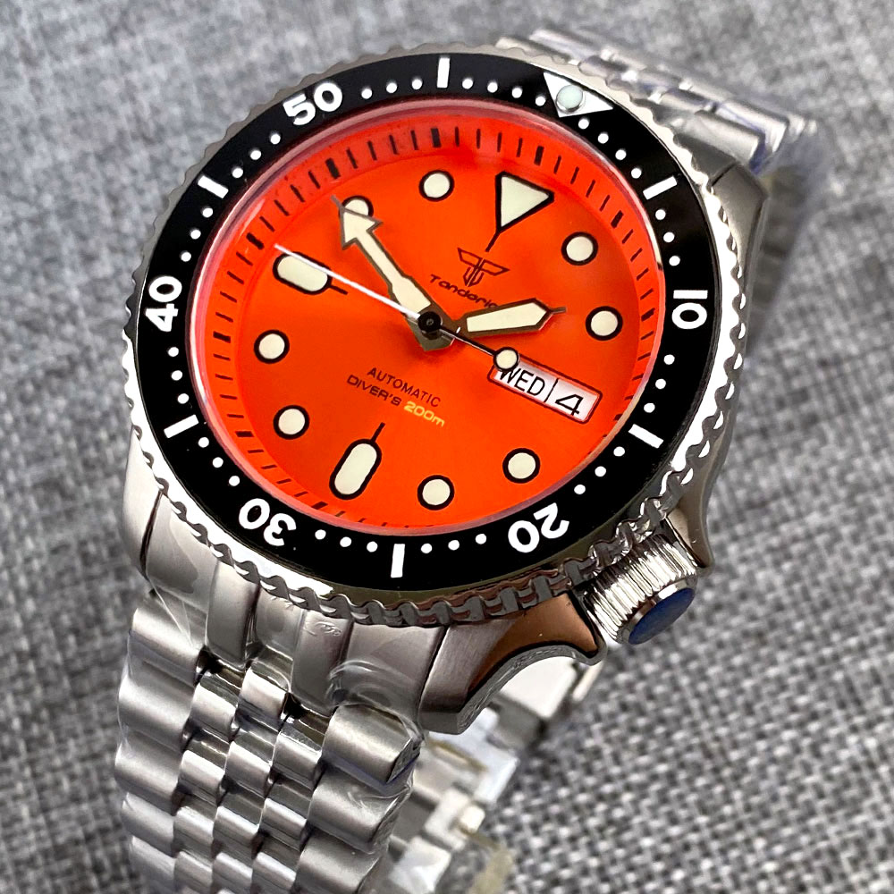 탄도리오 모드 NH36A 주간 날짜 표시 스틸 기계식  - Seiko Watch Prospex 리뷰 및 가격