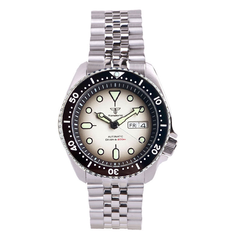 탄도리오 모드 NH36A 주간 날짜 표시 스틸 기계식  - Seiko Watch Prospex 리뷰 및 가격
